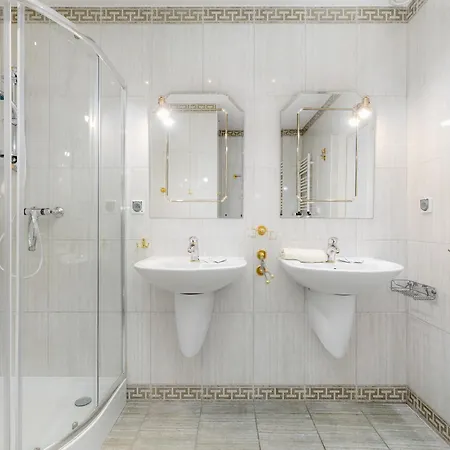 Promenada Nadmorska By Jantar *